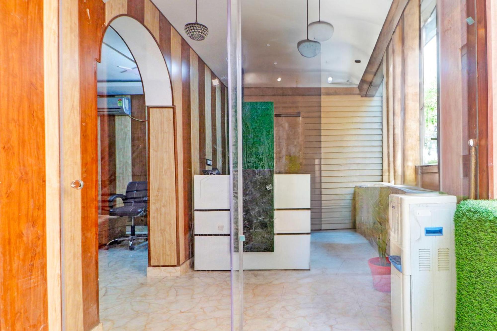 Super O Star View Residency 3* New Delhi